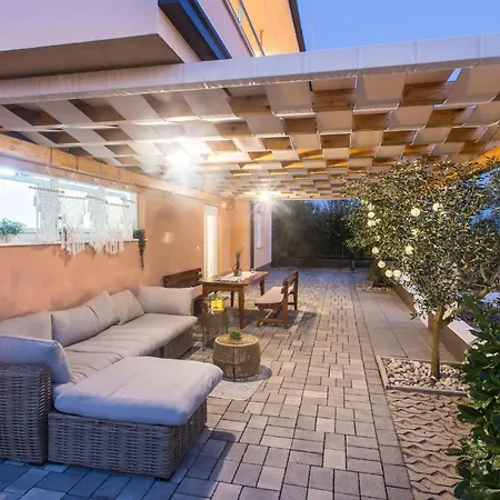 Holiday home In With House A Panoramic View Trilj