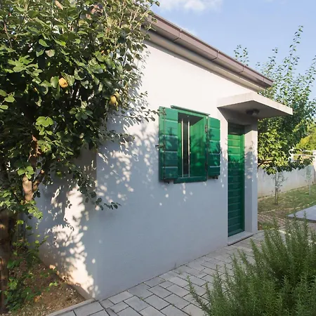 In With House A Panoramic View Tatil Evi Trilj
